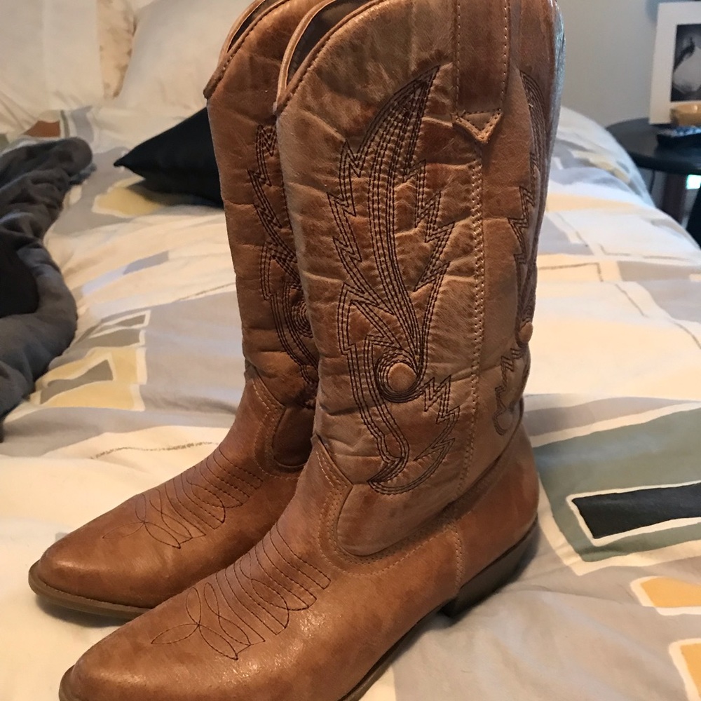 Super comfy boots